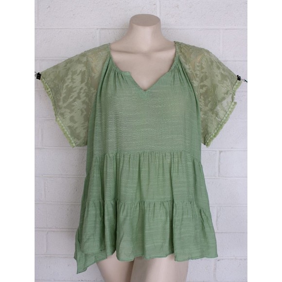 New UMGEE Oversized Pistachio Green Floral Burnout Sheer Lace Sleeves Tiered Top - Picture 3 of 3
